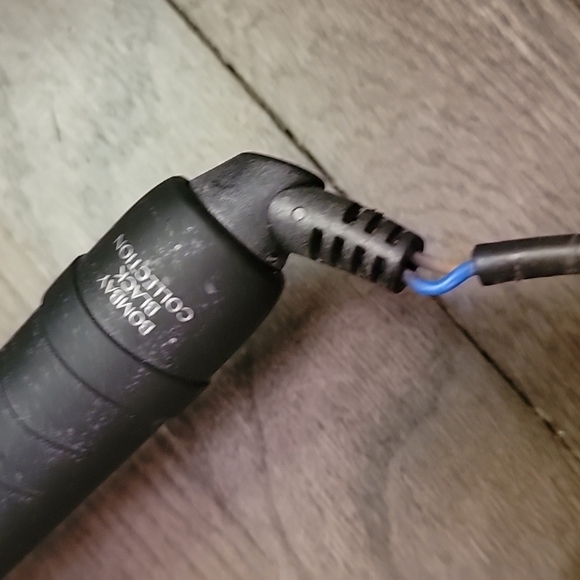 💥BOMBAY Black collection 1.25" Curling Iron Wand - Picture 4 of 5